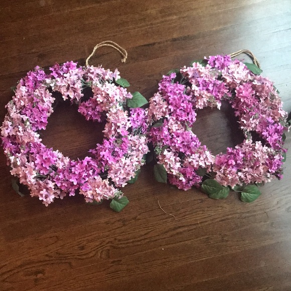Faux hydrangea wreaths - Picture 13 of 13